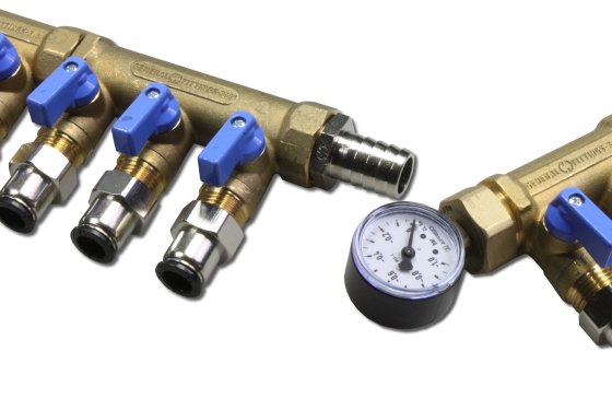 Distributors with ball valves (configurable) 3x 8mm Quick connector 1 1/4" Barbed hose fitting