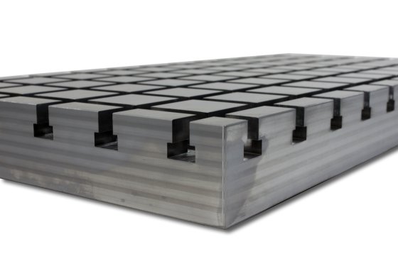 Stahl Kreuznutenplatte 7050 X-Block